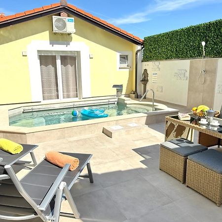 Poolside Studio Fažana Exterior foto