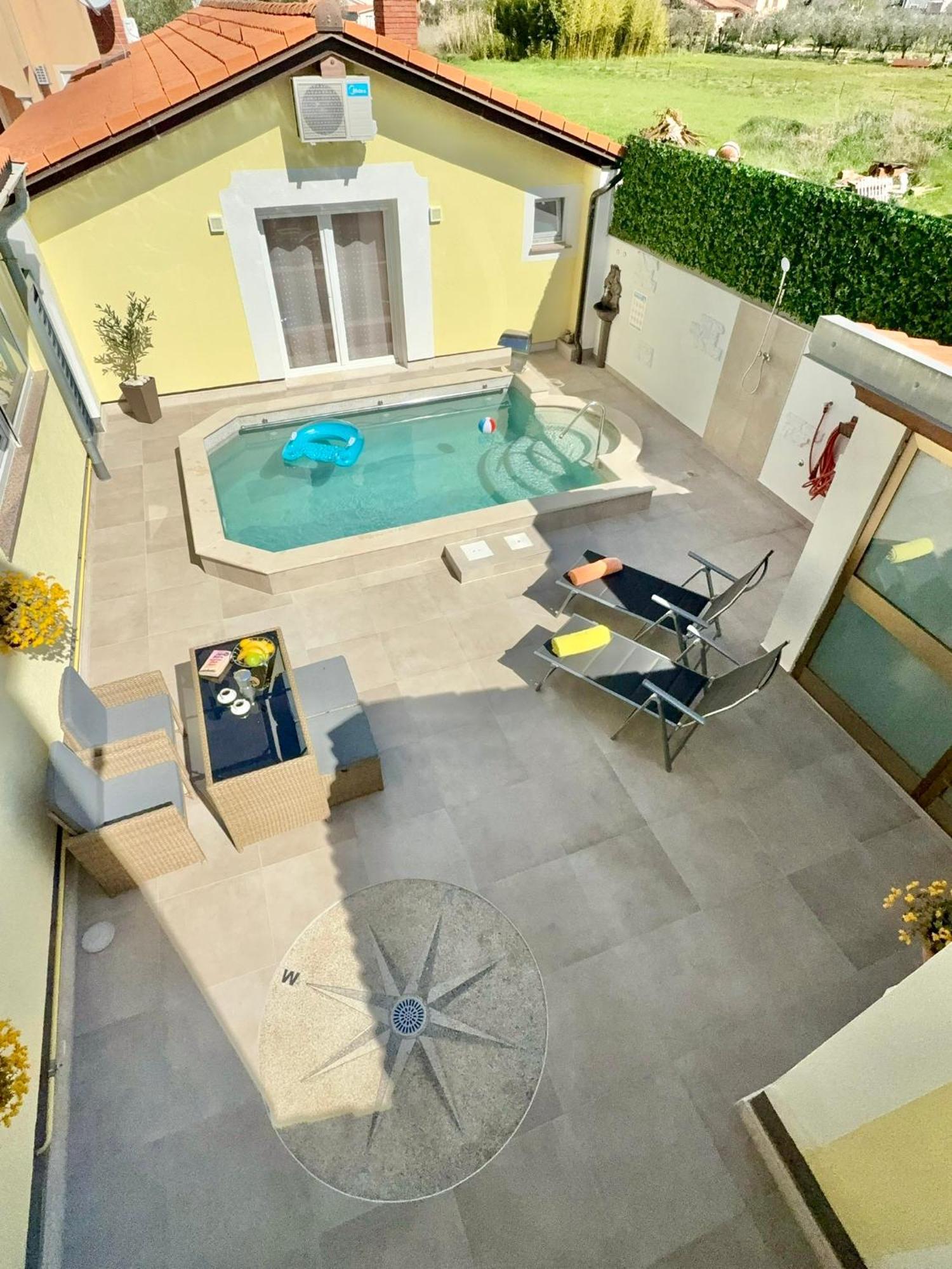 Poolside Studio Fažana Exterior foto